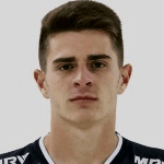 Photo of Leonan